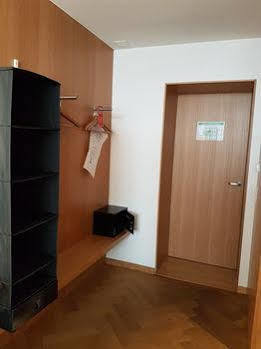 East-west Riverside 3* Basel